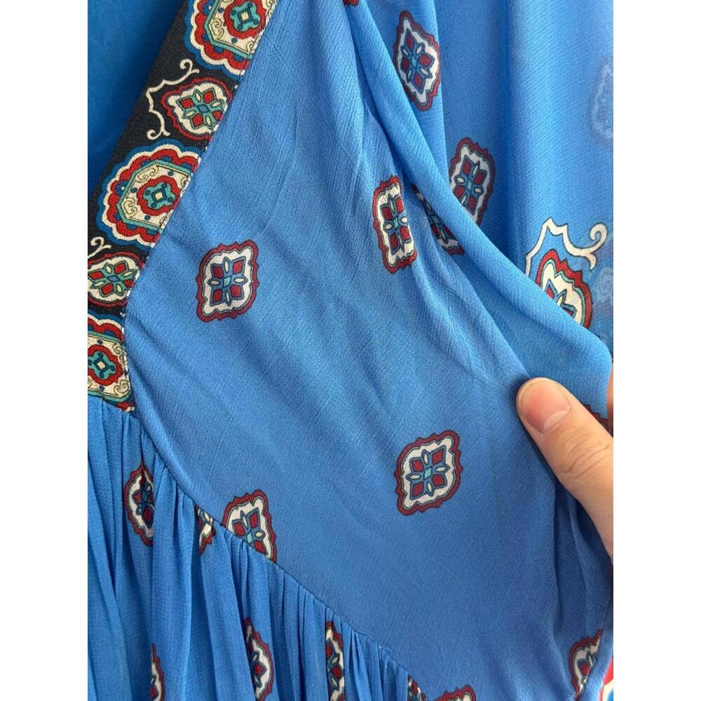 FARM Rio Anika Tiles Blue Maxi Dress Multicolor Size S Fabric Pull - Picture 9 of 14